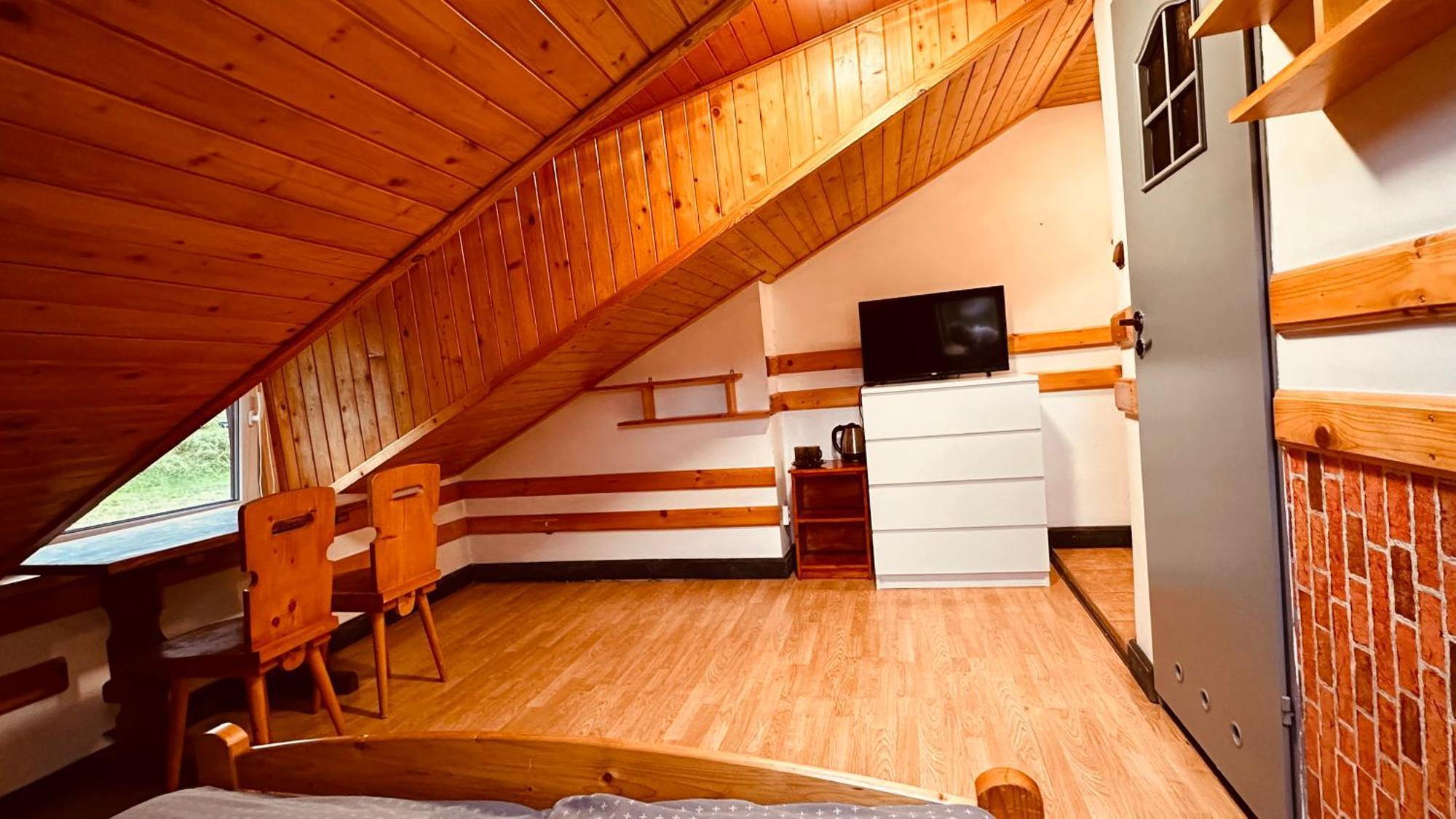 Dom Wypoczynkowy Pod Polanka Korbielów Esterno foto